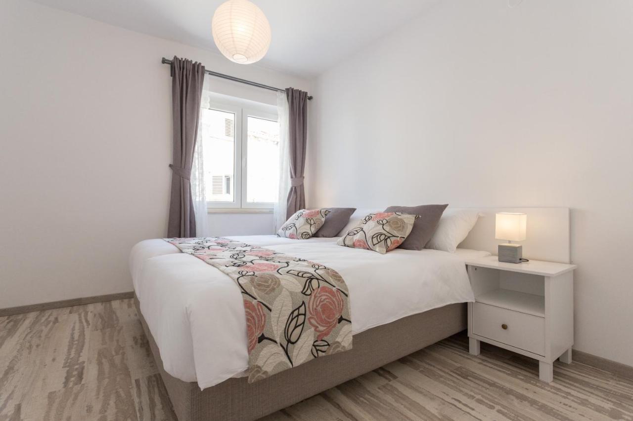 Apartments Oleander Sea View Cavtat Exterior photo